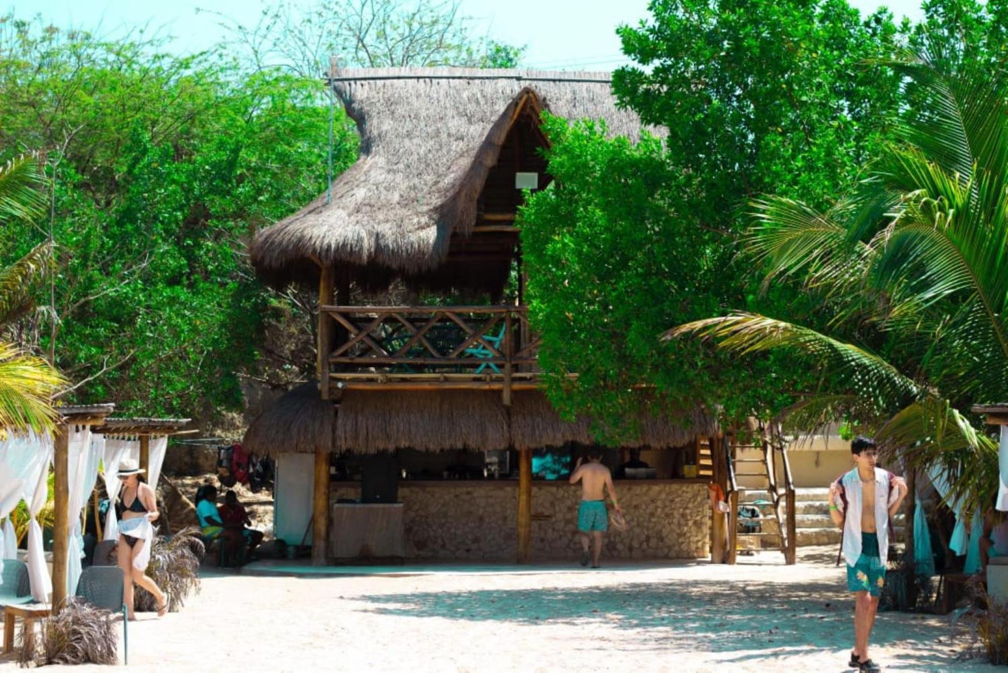 Amalife Beach Club & Hotel Tierra Bomba Eksteriør billede